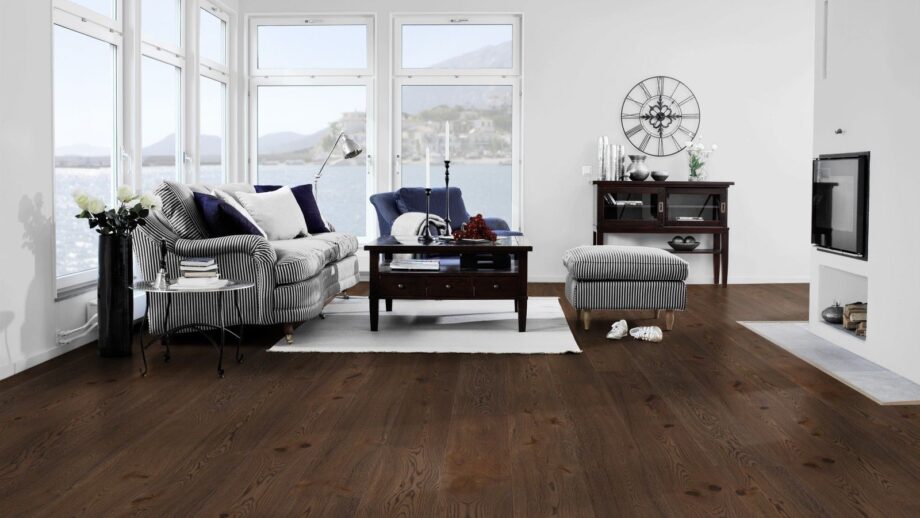 Parquet Tarkett, Heritage, Oak Old Brown, brushed, 2 sides beveled, 1-strip, Proteco Hardwax Oil