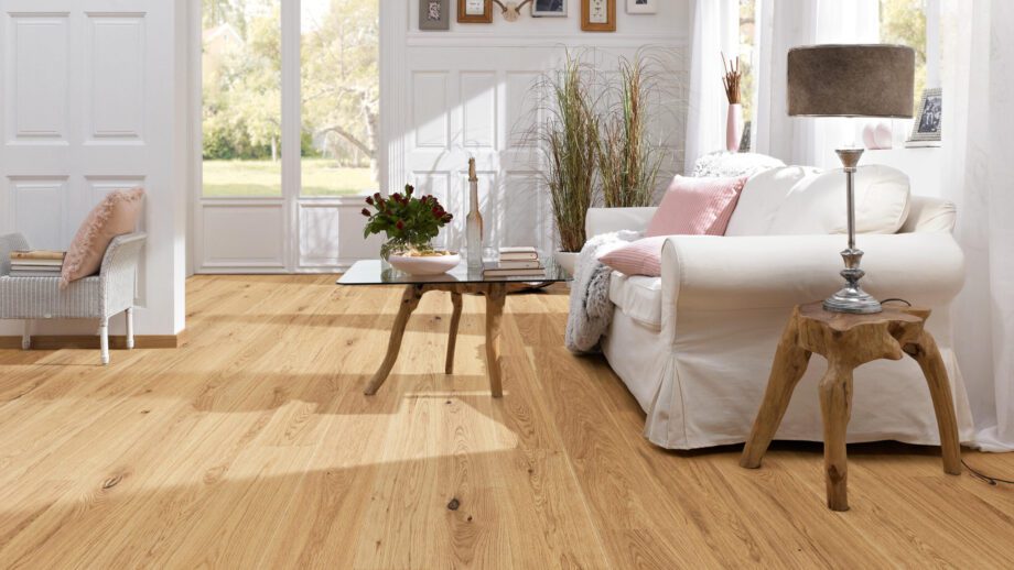 Parquet Tarkett, Pure, Oak Rustic Plank XT, 1-strip, 2 sides bevelled, brushed, mat lacquer