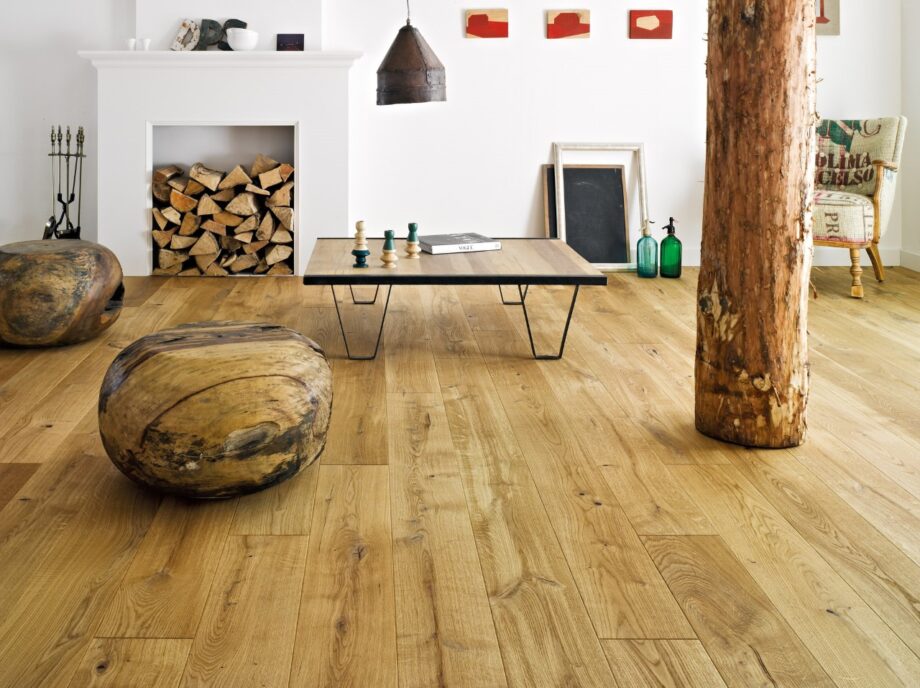 Parquet Oak, Grande Calvados, 1-strip, beveled, brushed, natural oil