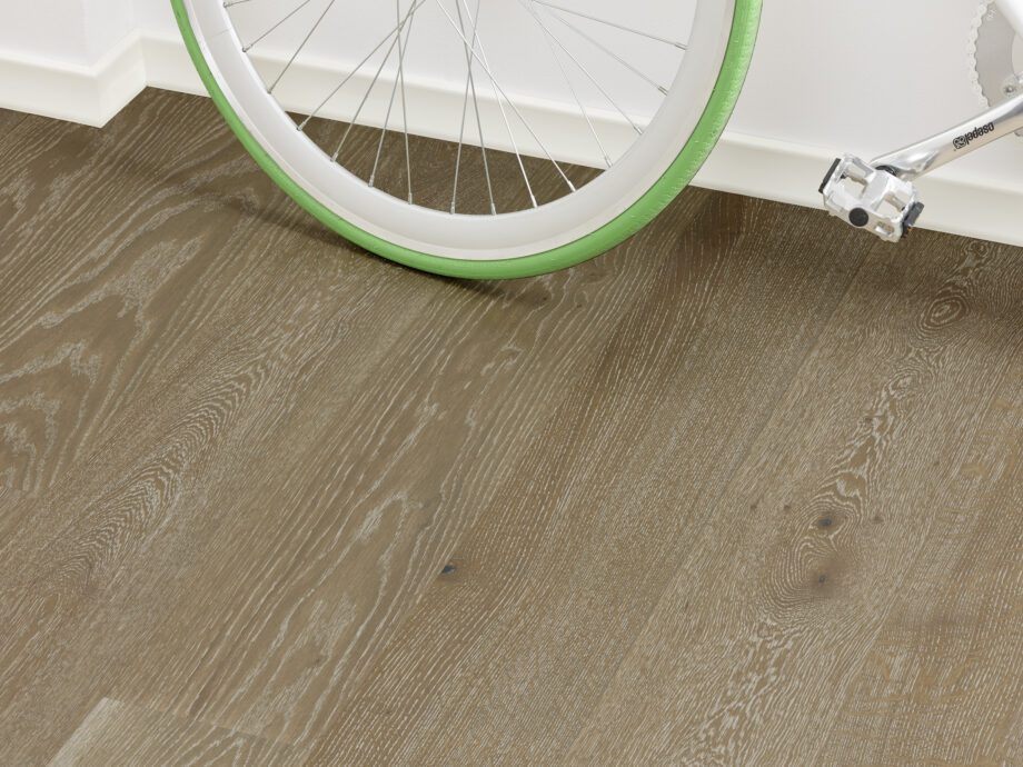 Parquet Oak, Grande Tartufo, 1-strip, beveled, brushed, stained, matt lacquer