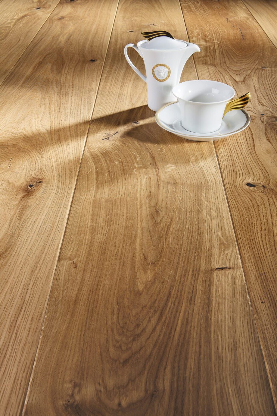 Parquet Oak, Senses Joy, 1-strip, beveled, brushed, natural oil