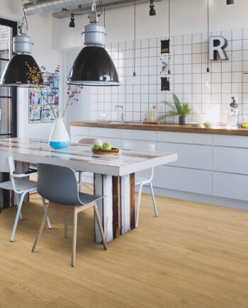 Laminate Quick-Step MAJESTIC WOODLAND OAK NATURAL