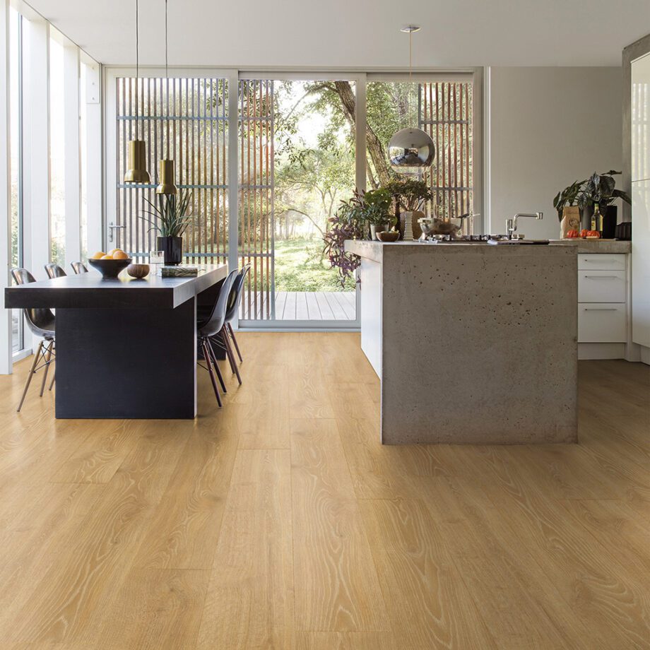 Laminate Quick-Step MAJESTIC WOODLAND OAK NATURAL