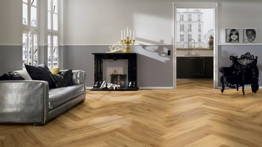 Parquet Oak, ter Hürne, oak herringbone, brushed, beveled, matt lacquered