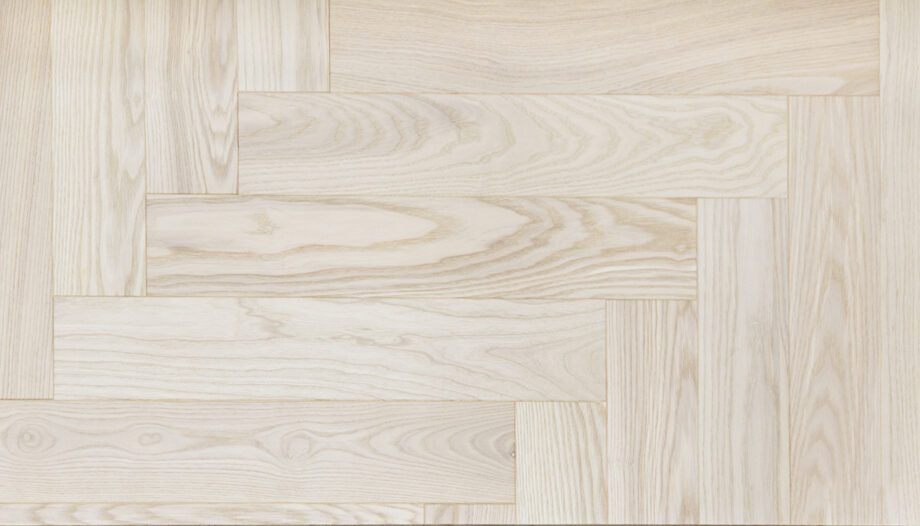 Parquet Ash, EstaParket, Ash Herringbone Elegant Nordic, beveled, brushed, white extra matte lacquer 5%, herringbone