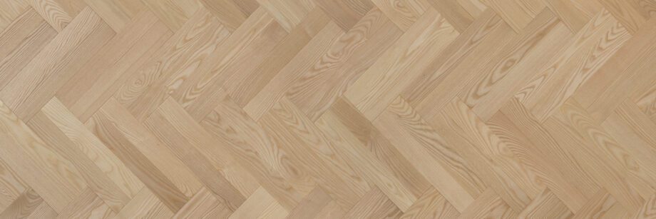 Herringbone parquet ash natur, beveled 4 sides, oiled