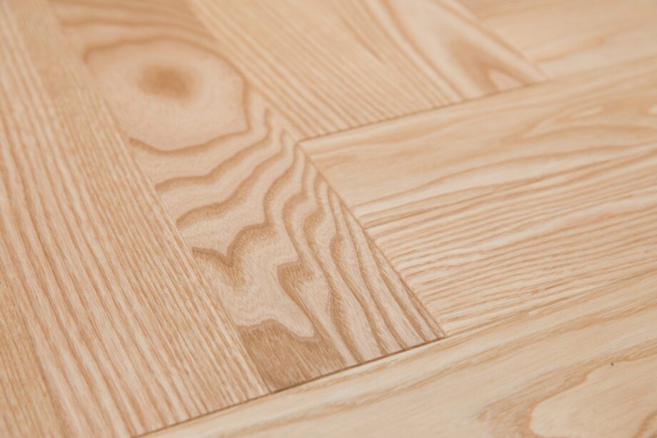 Herringbone parquet ash natur, beveled 4 sides, oiled – 3