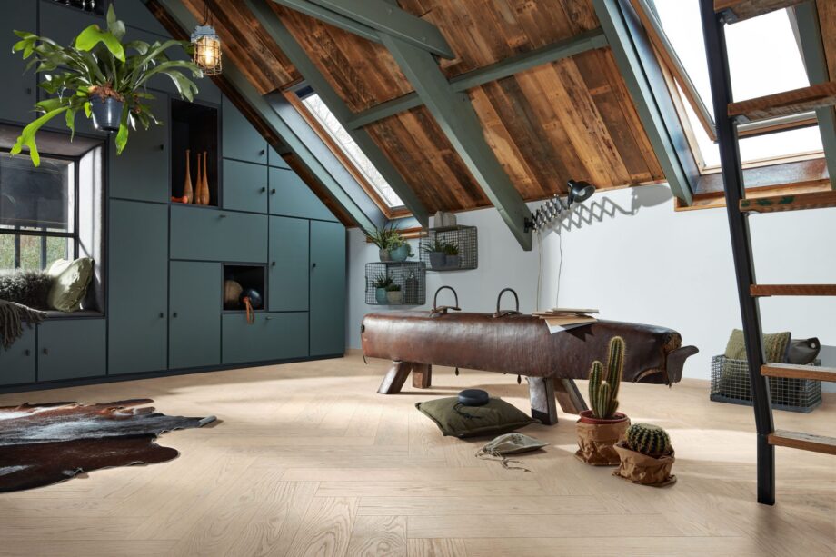 Herringbone parquet Meister Lindura Classic Arctic white, 1-Strip (plank), brushed, ultra matt lacquered – 2