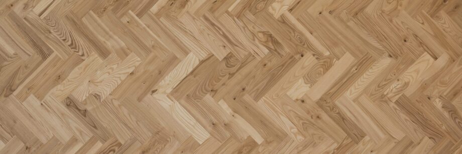Strip parquet / herringbone parquet ash rustic unfinished – view 2 Strip parquet / herringbone parquet ash rustic unfinished – 2