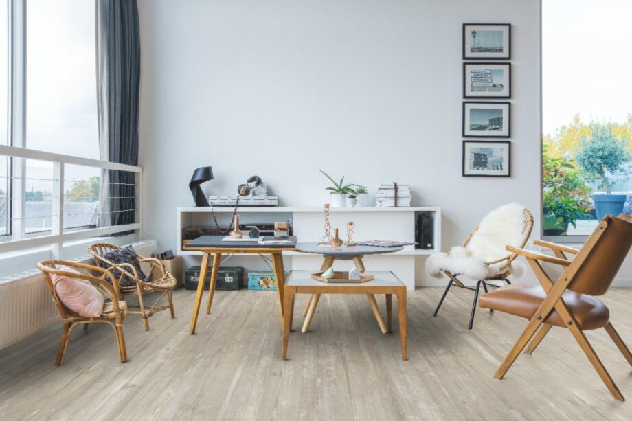 LVT Vinyl QUICK STEP, Pulse Click, Morning mist pine, beveled – 3