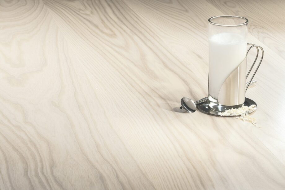 Parquet Ash, Grande Milkshake, 1-strip, no bevel, stained, matt lacquer – 3
