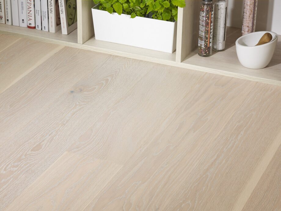 Parquet Oak, Grande Pudding, 1-strip, beveled, brushed, stained, matt lacquer – 4