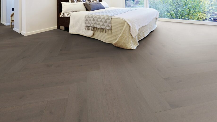 Parquet Oak, ter Hürne, herringbone, Oak basalt brown, brushed, beveled, extra matt lacquered – 5
