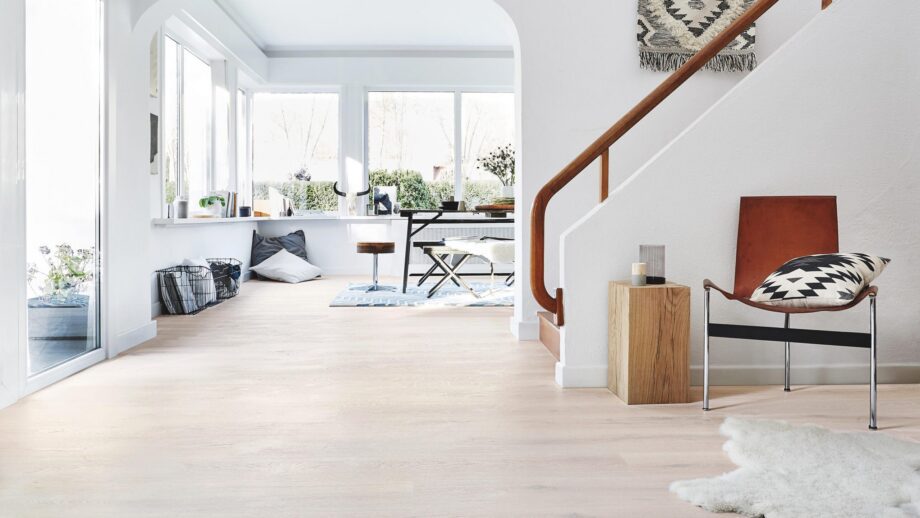 Parquet Tarkett, Heritage, Oak Opal White, brushed, 2 sides beveled, 1-strip, Proteco Hardwax Oil – 3