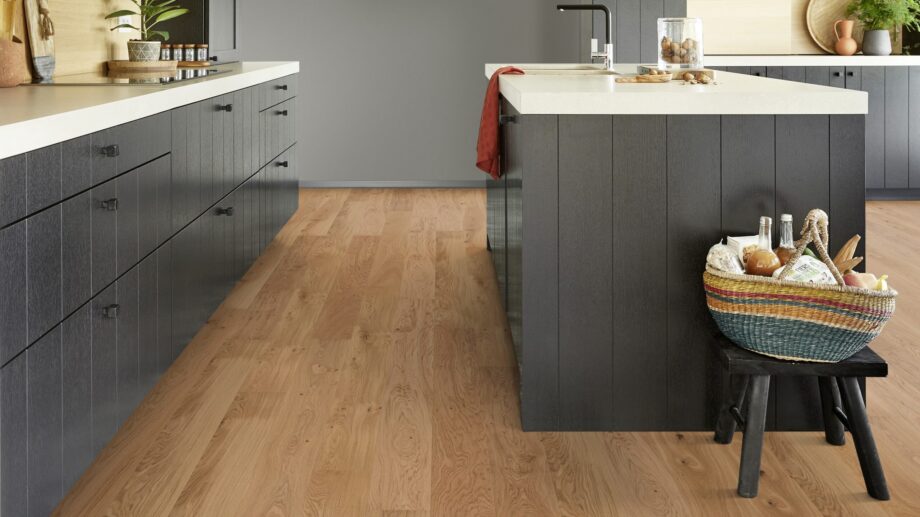 Parquet Tarkett, Pure, Oak Rustic Plank, 1-strip, 2 sides bevelled, brushed, mat lacquer – 2