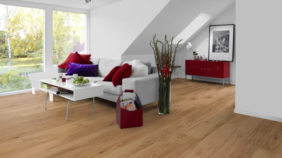 Parquet Tarkett, Pure, Oak Rustic Plank, 1-strip, 2 sides bevelled, brushed, Proteco Natura mat lacquer – 4