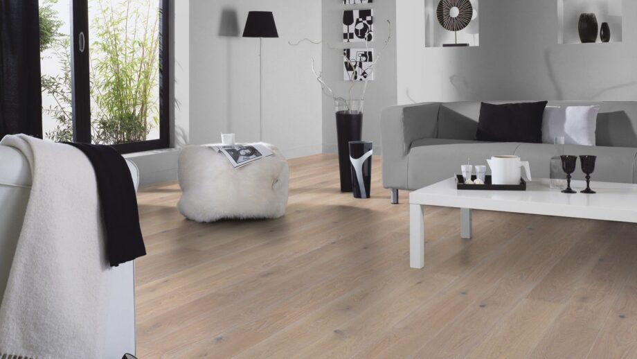Parquet Tarkett, Vintage, Oak Uppsala, brushed, 2 sides beveled, 1-strip, partial saw marks, Proteco Hardwax Oil – 6