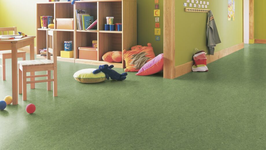 Linoleum floor Gerflor Marmorette 0100 Frog Green