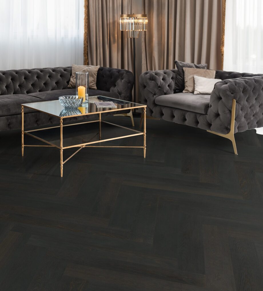 Herringbone parquet Oak COA, 4 sides beveled, brushed, matt lacquered