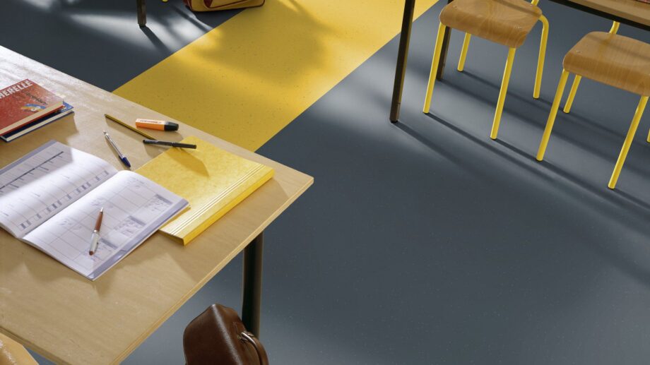 Linoleum floor Gerflor Lino Art Metallic 0070 Cool Grey – view 2 Linoleum floor Gerflor Lino Art Metallic 0070 Cool Grey – 2