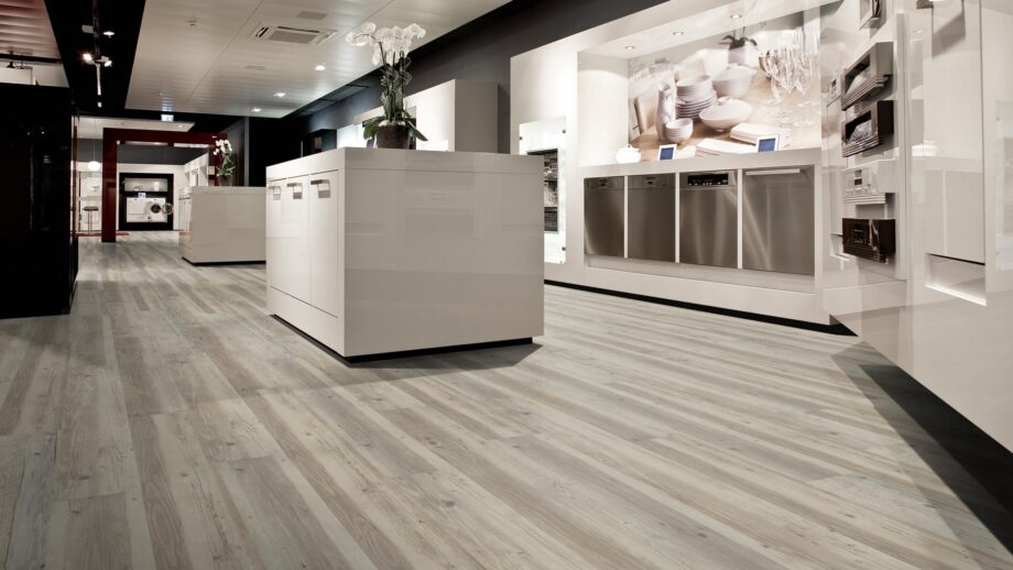 SPC vinyl floor Traffic Selene with integrated underlay – 4