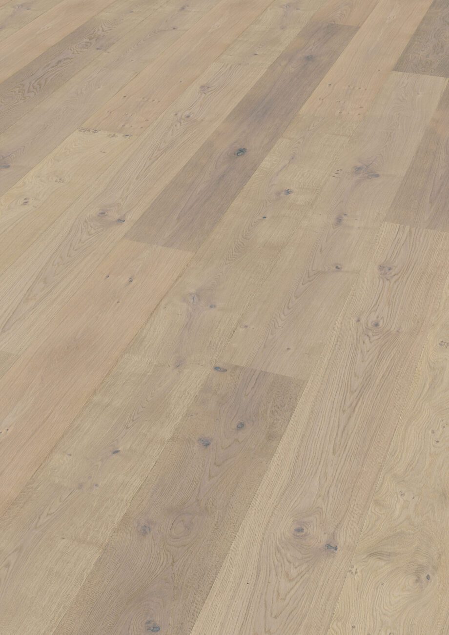 Parquet Trinity Oak Rustical 1-strip beveled brushed white oiled