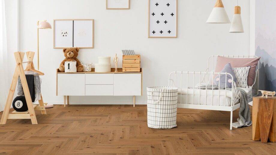 Herringbone floor Thede & Witte Oak Knotty beveled brushed and oiled – 5