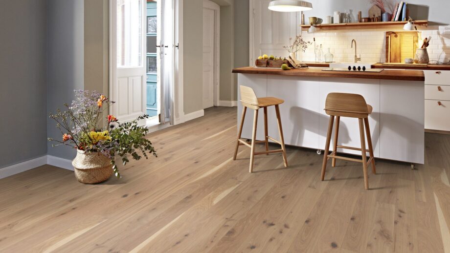 Engineered wooden flooring Bauwerk Casapark Oak 46 Avorio 138 – view 3 Engineered wooden flooring Bauwerk Casapark Oak 46 Avorio 138 – 3