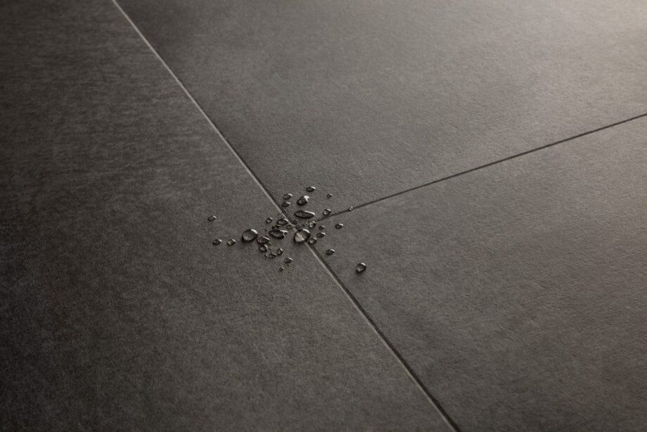 Vinyl flooring tiles Quick-Step Illume Soft graphite – view 2 Vinyl flooring tiles Quick-Step Illume Soft graphite – 2