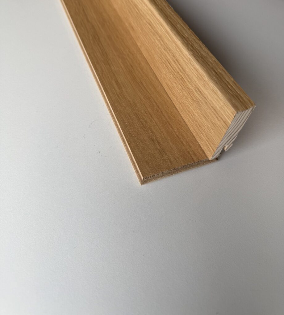 Skirting board veneered oak matt lacquer profile 15x60mm