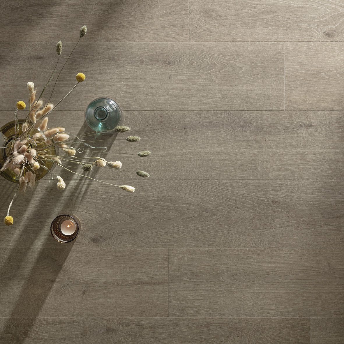 Tugevdatud südamikuga LVT vinüülparkett Floorify Plank Stonehenge F053