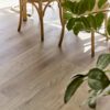 Tugevdatud südamikuga LVT vinüülparkett Floorify Long Plank Cohiba F021
