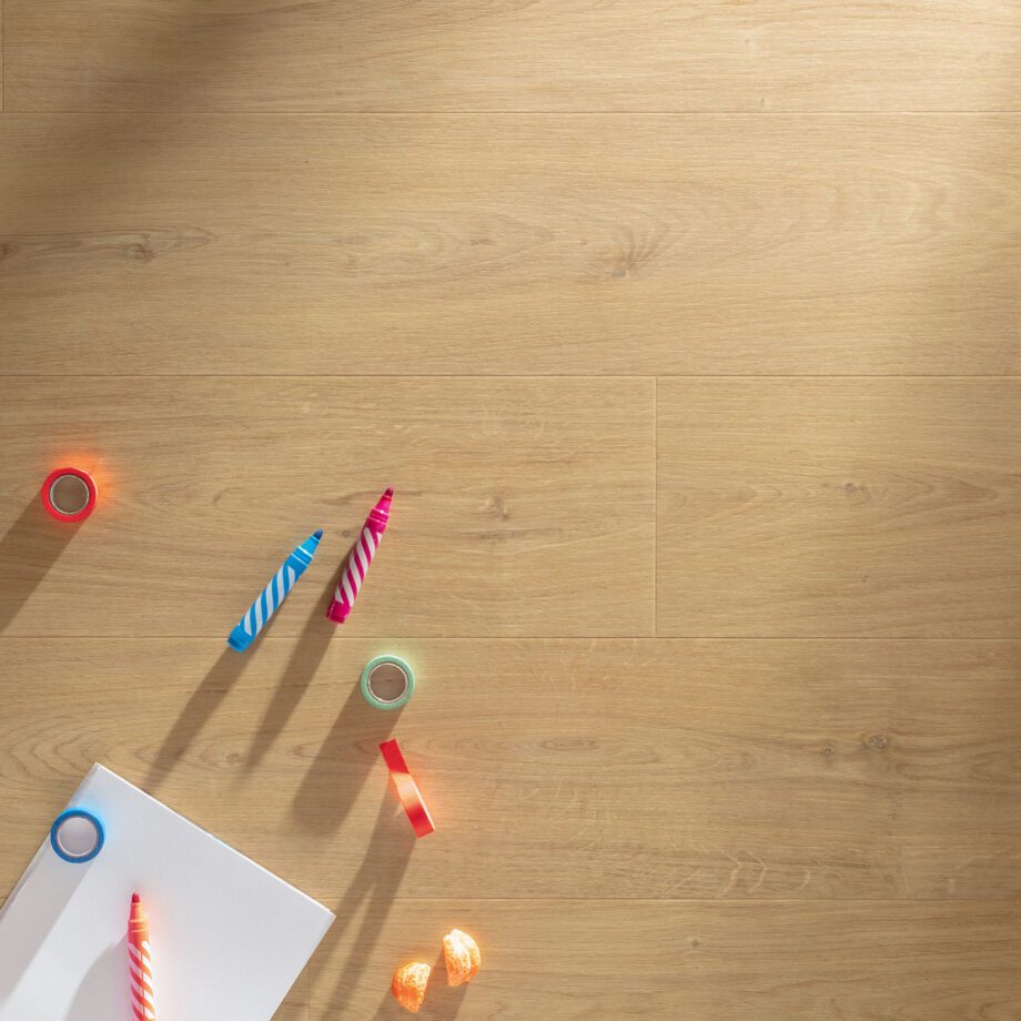 Tugevdatud südamikuga LVT vinüülparkett Floorify Long Plank Croissant F007 4 Tugevdatud südamikuga LVT vinüülparkett Floorify Long Plank Croissant F007