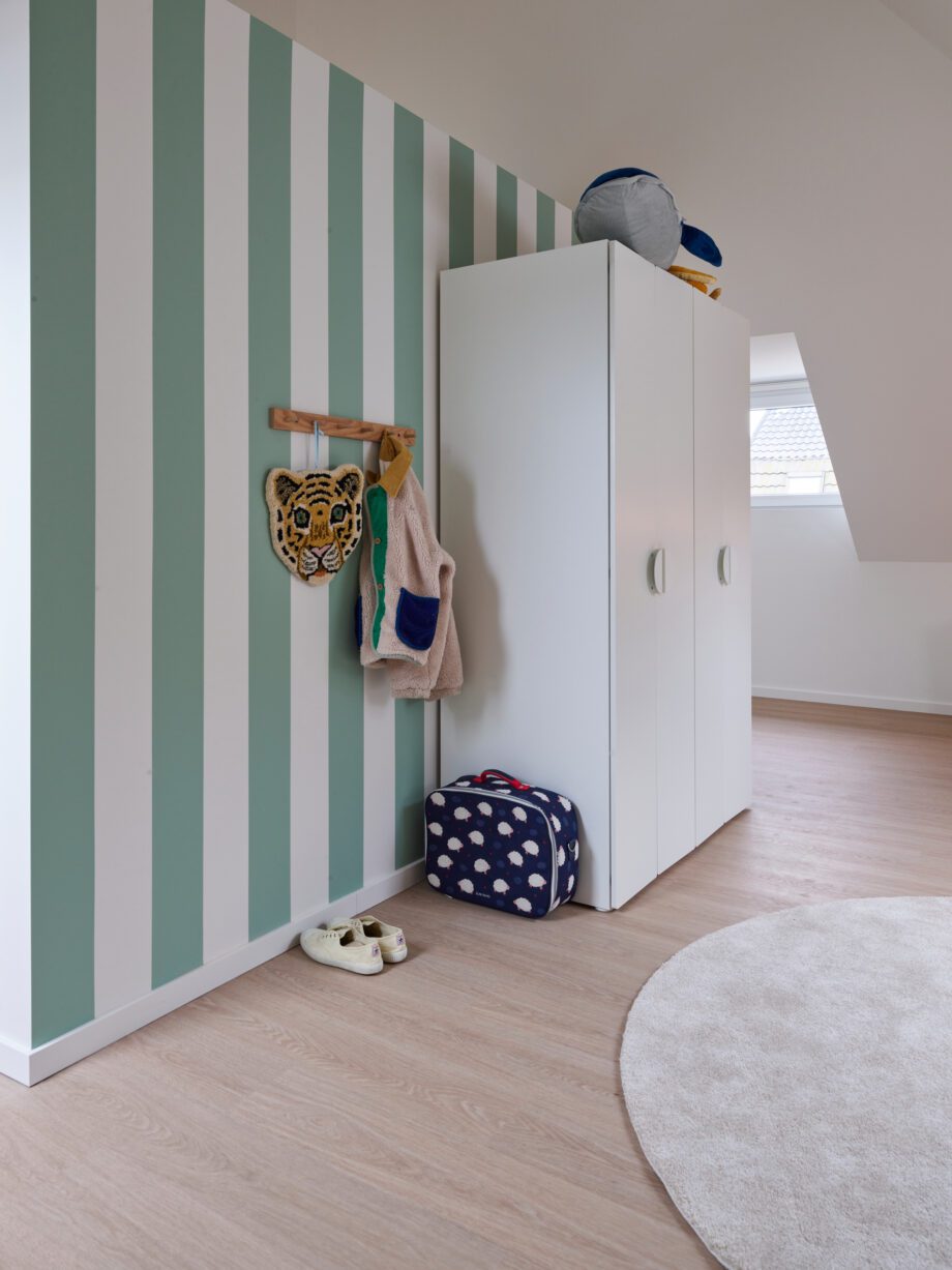 Tugevdatud südamikuga LVT vinüülparkett Floorify Plank Waffle F057