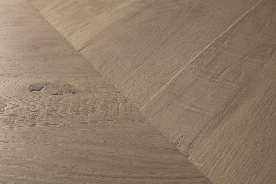 Chevron parquet oak intenso eclipse, Quick Step, oiled