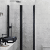 Alcove shower screen Hietakari Infinia 241, black frame, clear glass Alcove shower screen Hietakari Infinia 241, black frame, clear glass