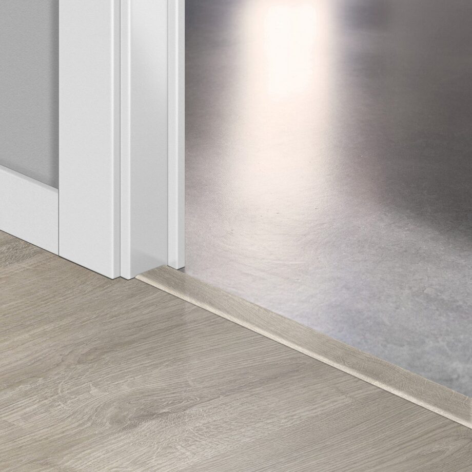 Incizo 5-in-1 transition profile Quick-Step Newcastle Oak Grey for laminate, 13x48x2150 mm Incizo 5-in-1 transition profile Quick-Step Newcastle Oak Grey for laminate, 13x48x2150 mm