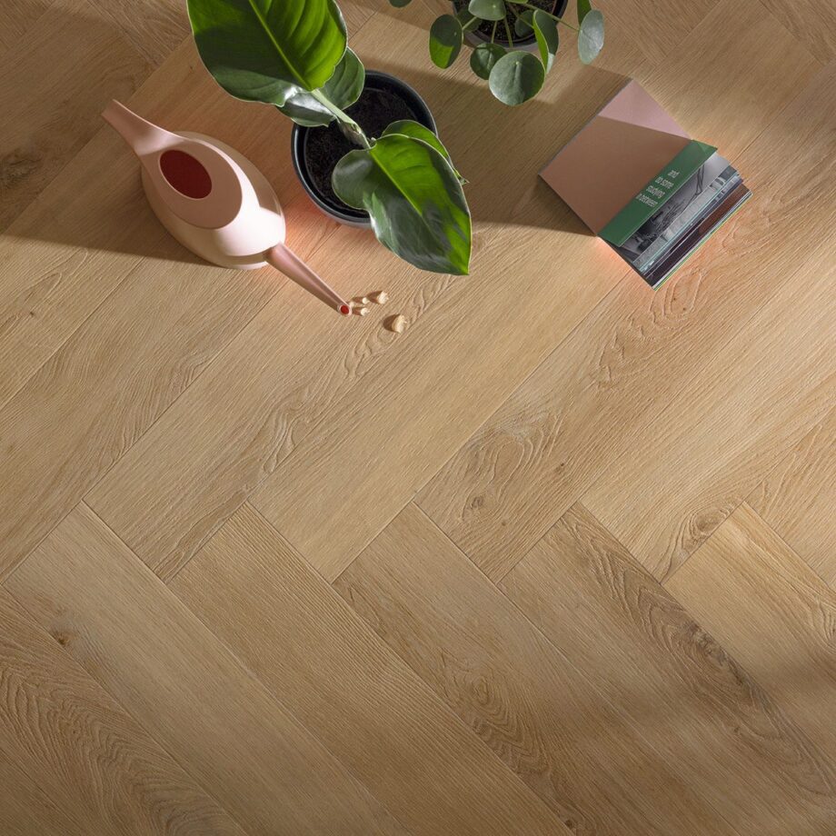 Glue-down Herringbone Vinyl Flooring Floorify Gluedown Anago FG319 – view 4 Glue-down Herringbone Vinyl Flooring Floorify Gluedown Anago FG319 – 4