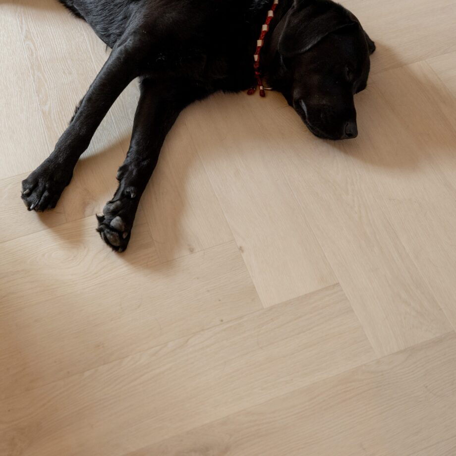 Glue-down Herringbone Vinyl Flooring Floorify Gluedown Hirame FG300 – 2