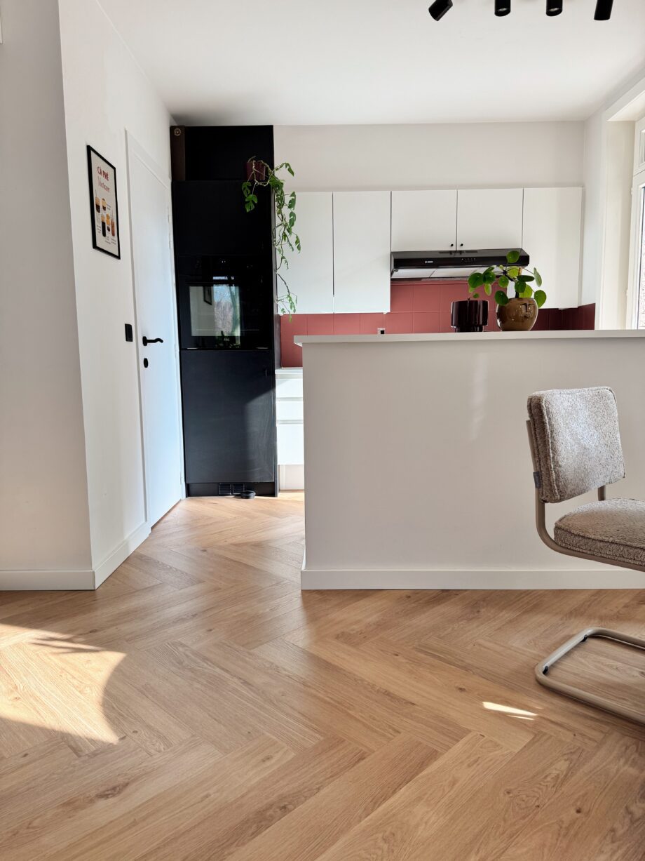 Glue-down Herringbone Vinyl Flooring Floorify Gluedown Large Anago FG619 – view 3 Glue-down Herringbone Vinyl Flooring Floorify Gluedown Large Anago FG619 – 3