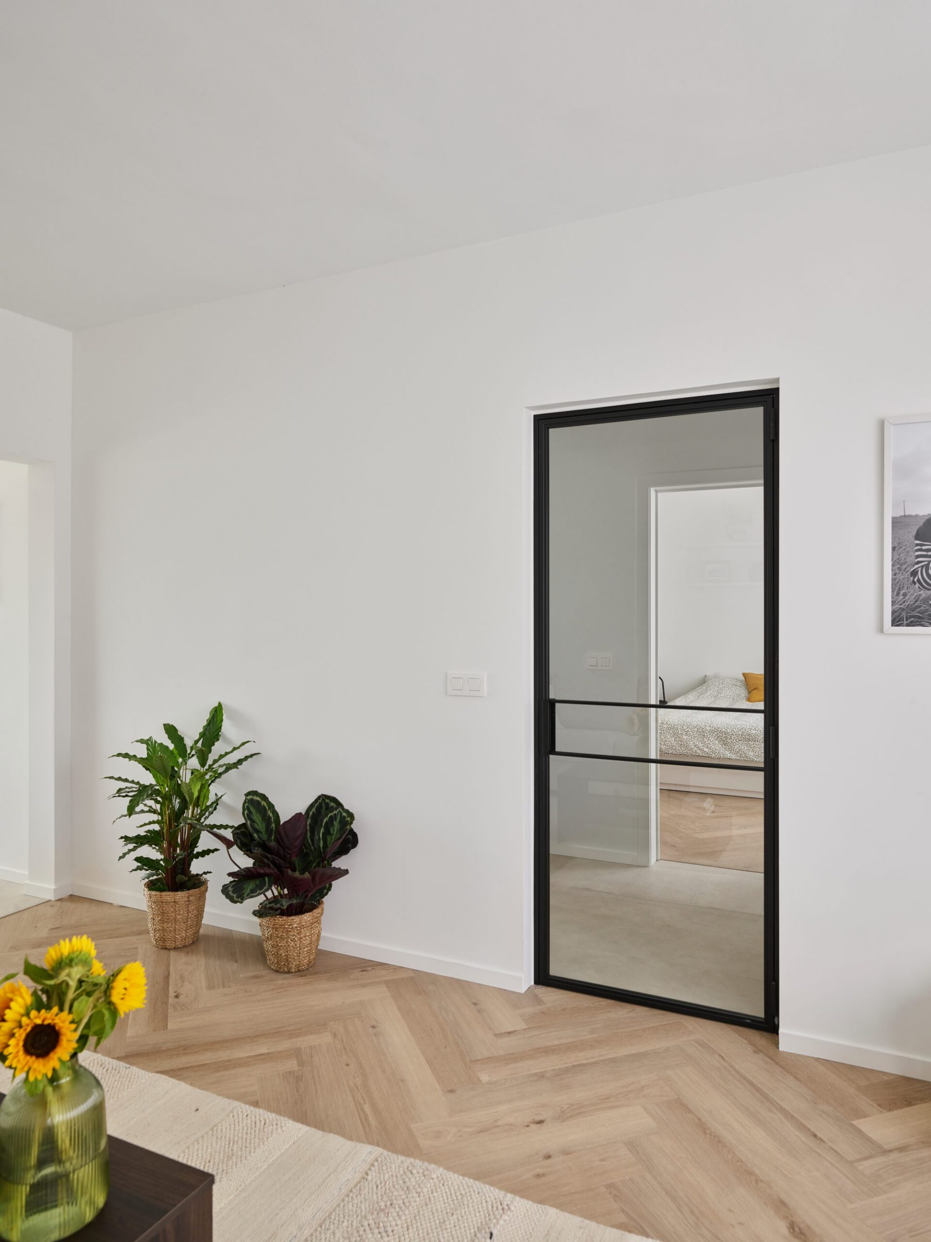 Glue-down Herringbone Vinyl Flooring Floorify Gluedown Large Unagi FG617 – 3