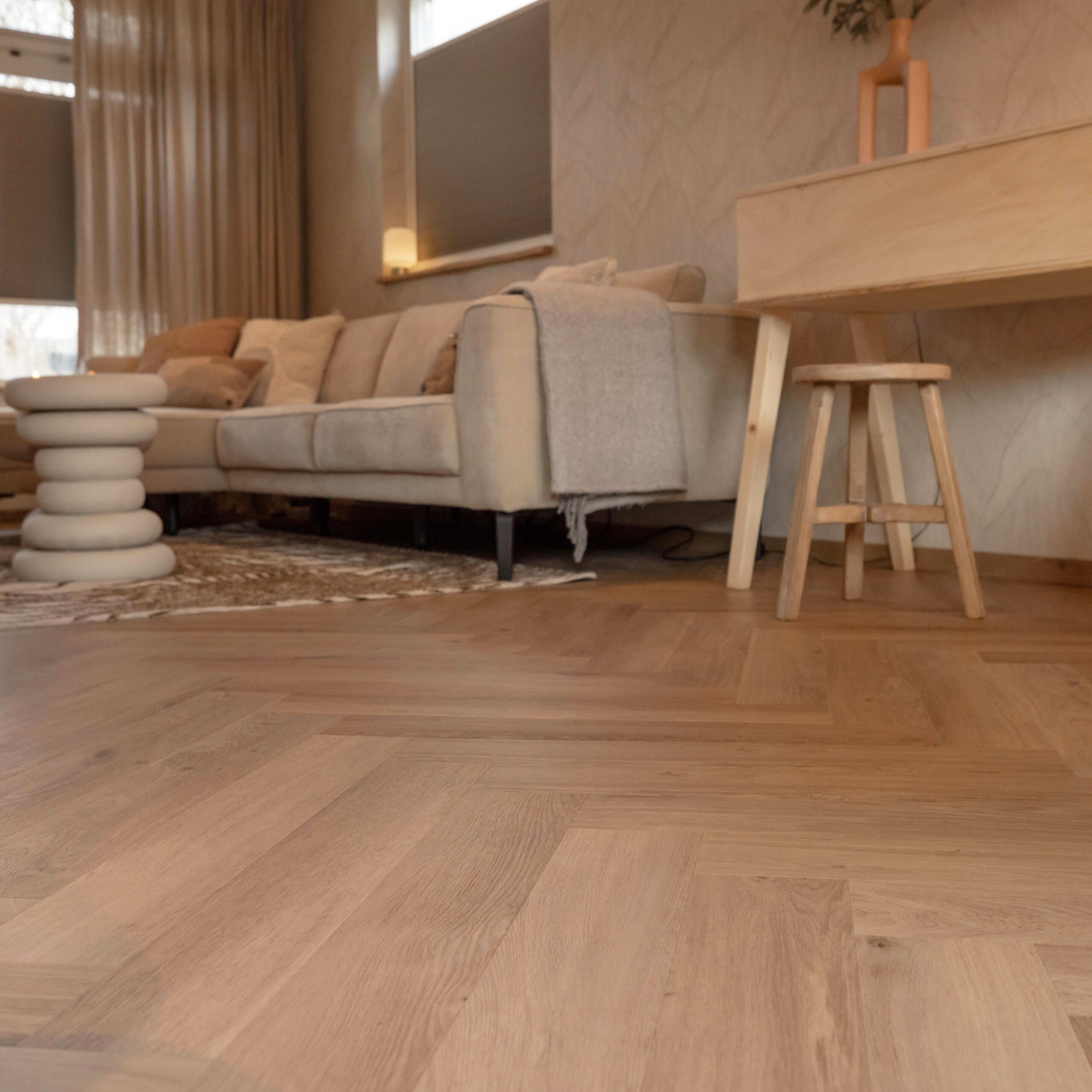 Glue-down Herringbone Vinyl Flooring Floorify Gluedown Toro FG318 – 2