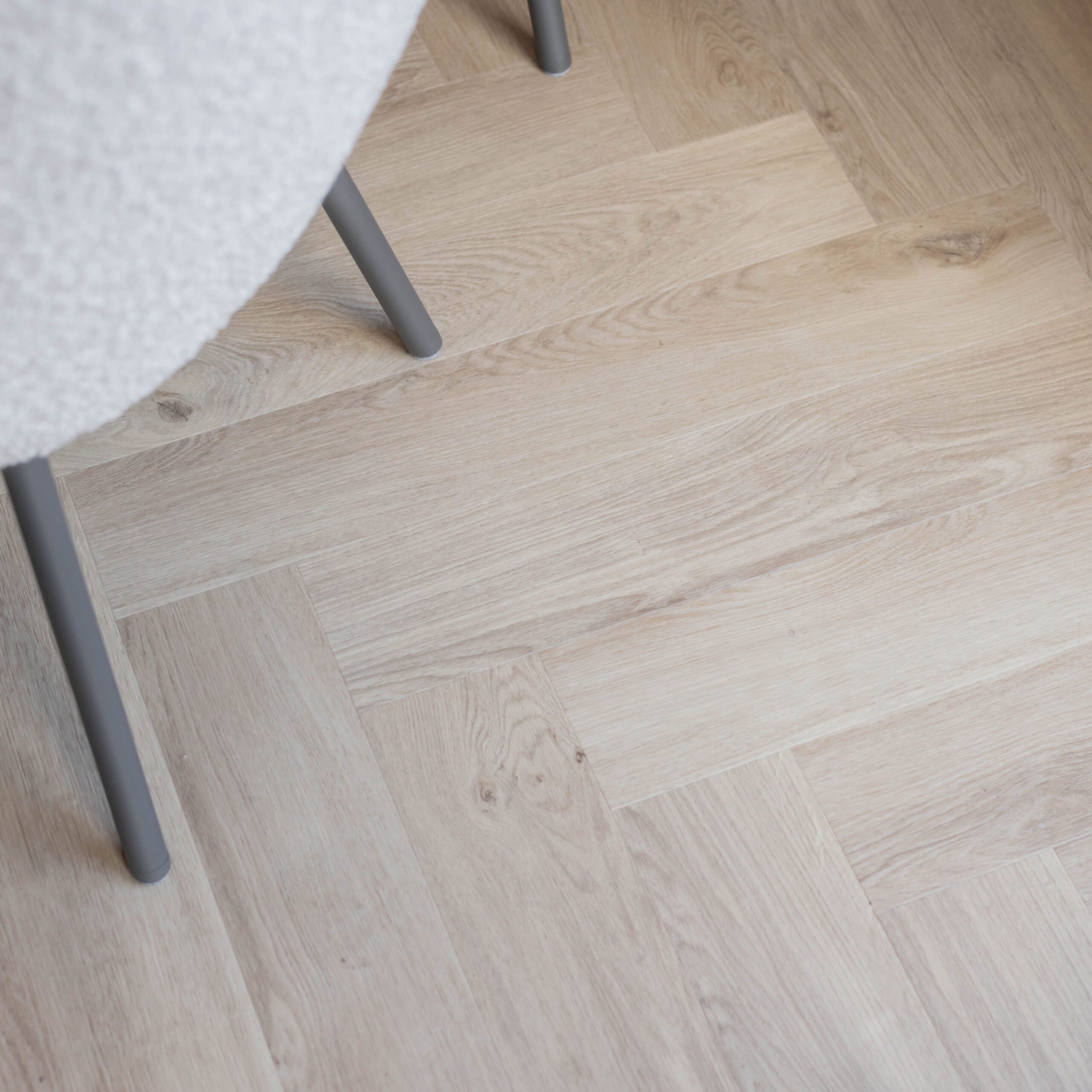 Glue-down Herringbone Vinyl Flooring Floorify Gluedown Toro FG318 – 3