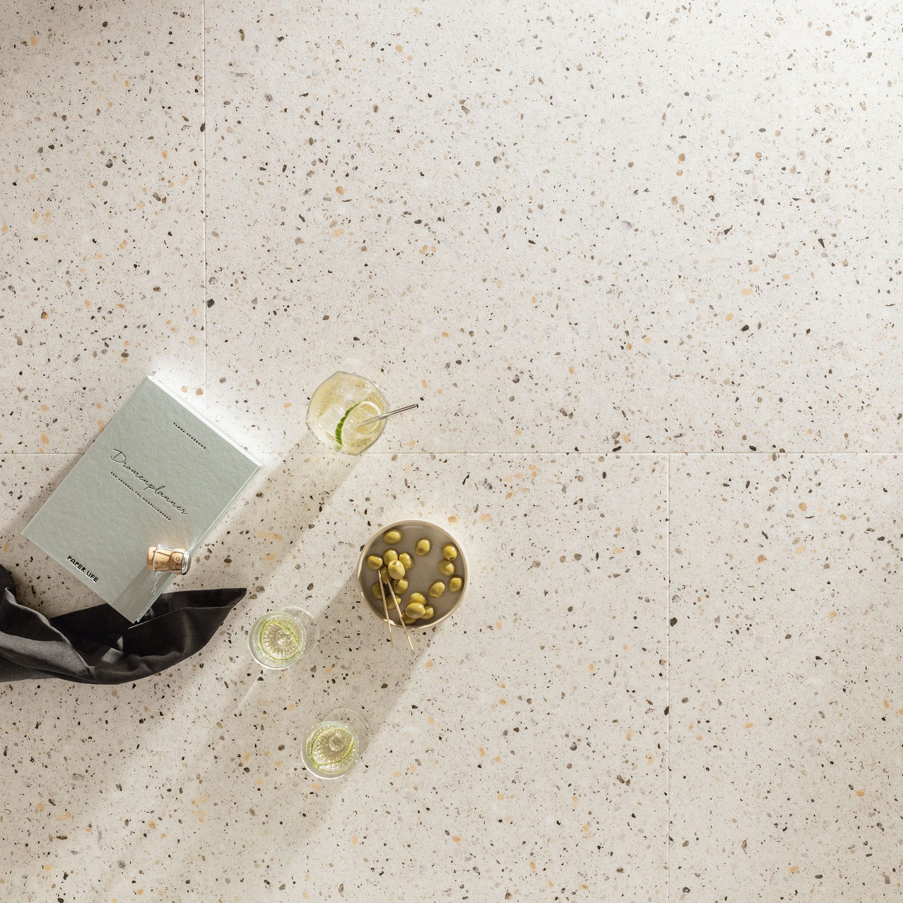Glue-down Vinyl Tile Floorify Gluedown Big Tile Piccolo FG032 – 4