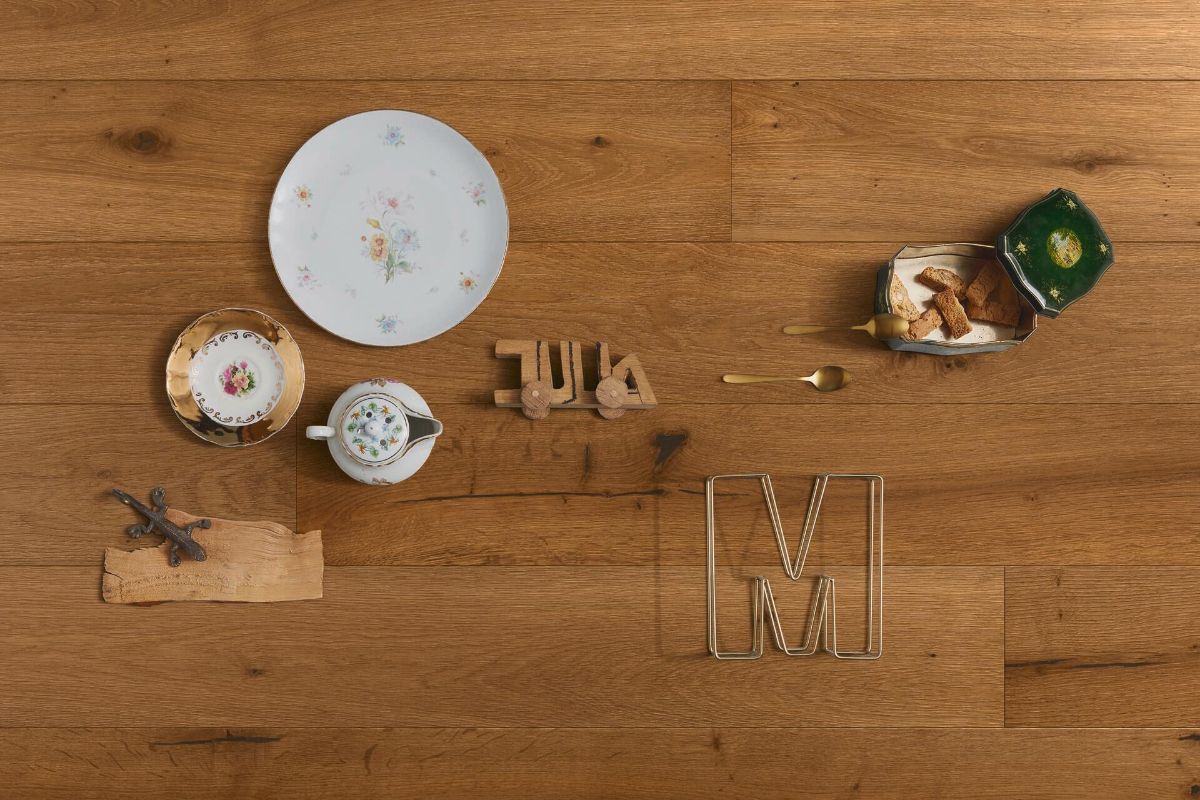 Oak parquet Meister, Longlife PD 400, Authentic steamed oak 09016, 1-strip, 2200 x 180 mm, brushed, ultra matt lacquered