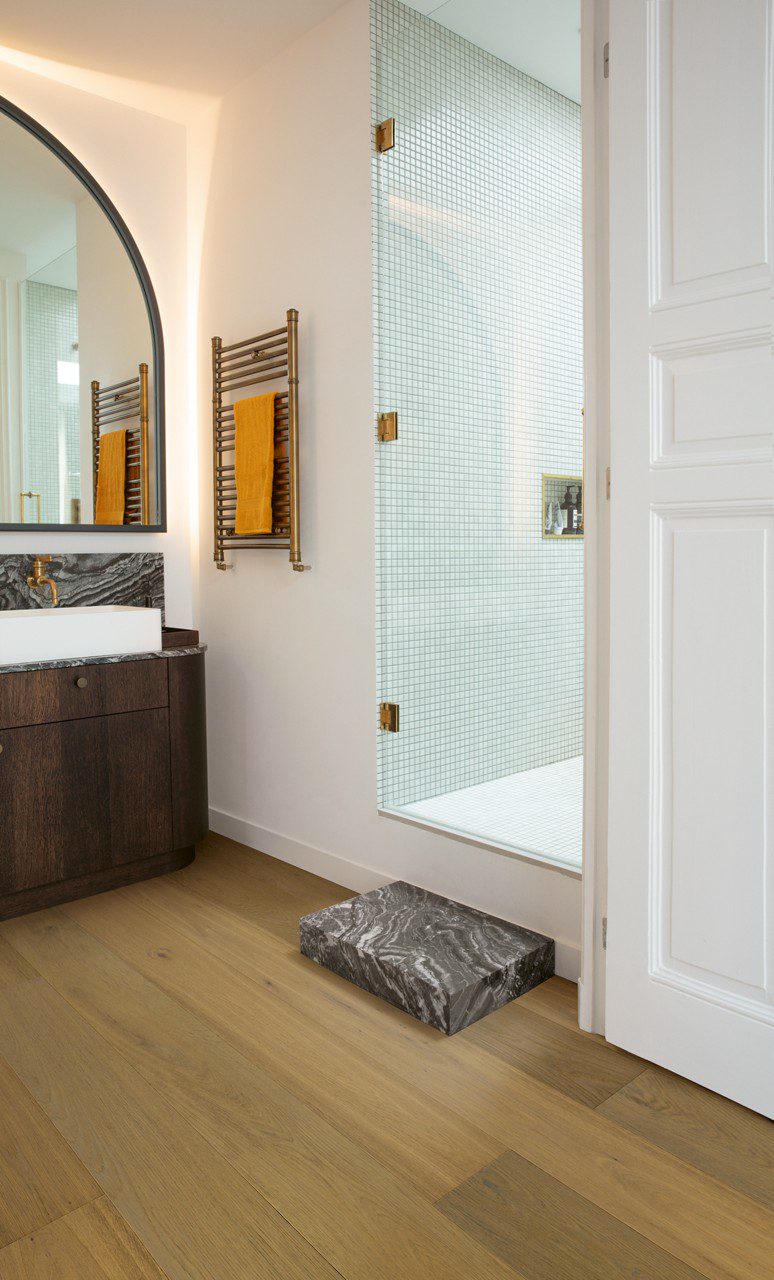 Naturaalparkett Quick-Step Cascada White Cappuccino Oak eriti matt lakk, veekindel 190mm