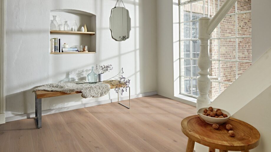 Parquet floor Bauwerk Casapark Oak 35 Crema B-Protect® ultra matt lacquered 181mm – view 3 Parquet floor Bauwerk Casapark Oak 35 Crema B-Protect® ultra matt lacquered 181mm – 3