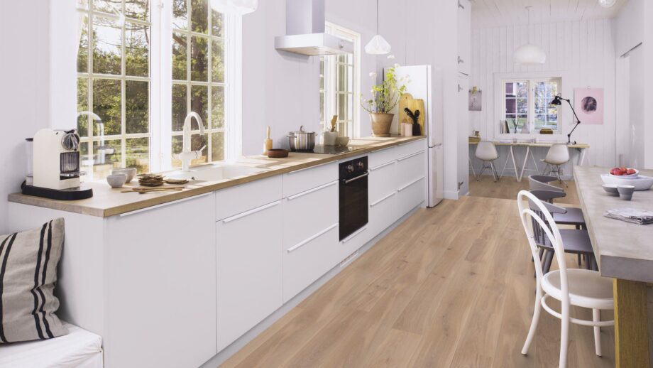 Parquet floor Bauwerk Casapark Oak 35 Crema B-Protect® ultra matt lacquered 181mm – view 8 Parquet floor Bauwerk Casapark Oak 35 Crema B-Protect® ultra matt lacquered 181mm – 8