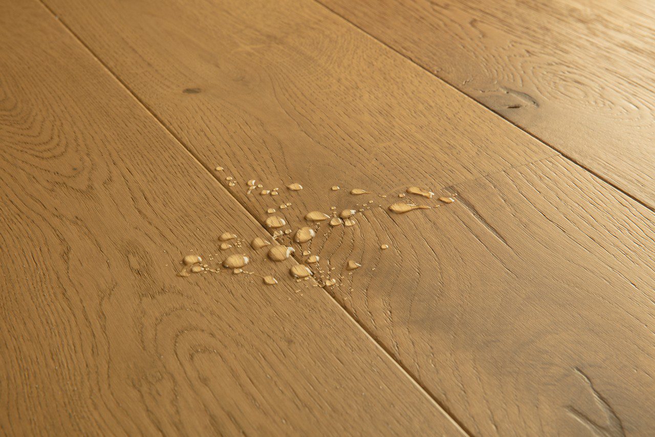 Parkett Quick-Step Amato Dark Chestnut Oak eriti matt lakk, veekindel 145mm