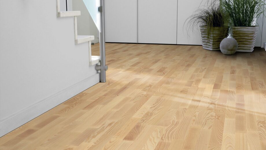 Parquet Tarkett, Pure, Ash Nature TreS, 3-strip, Proteco Natura mat lacquer – view 4 Parquet Tarkett, Pure, Ash Nature TreS, 3-strip, Proteco Natura mat lacquer – 4